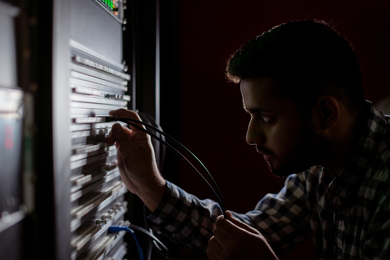 engineer-4922449_1280 engineer-4922449_1280